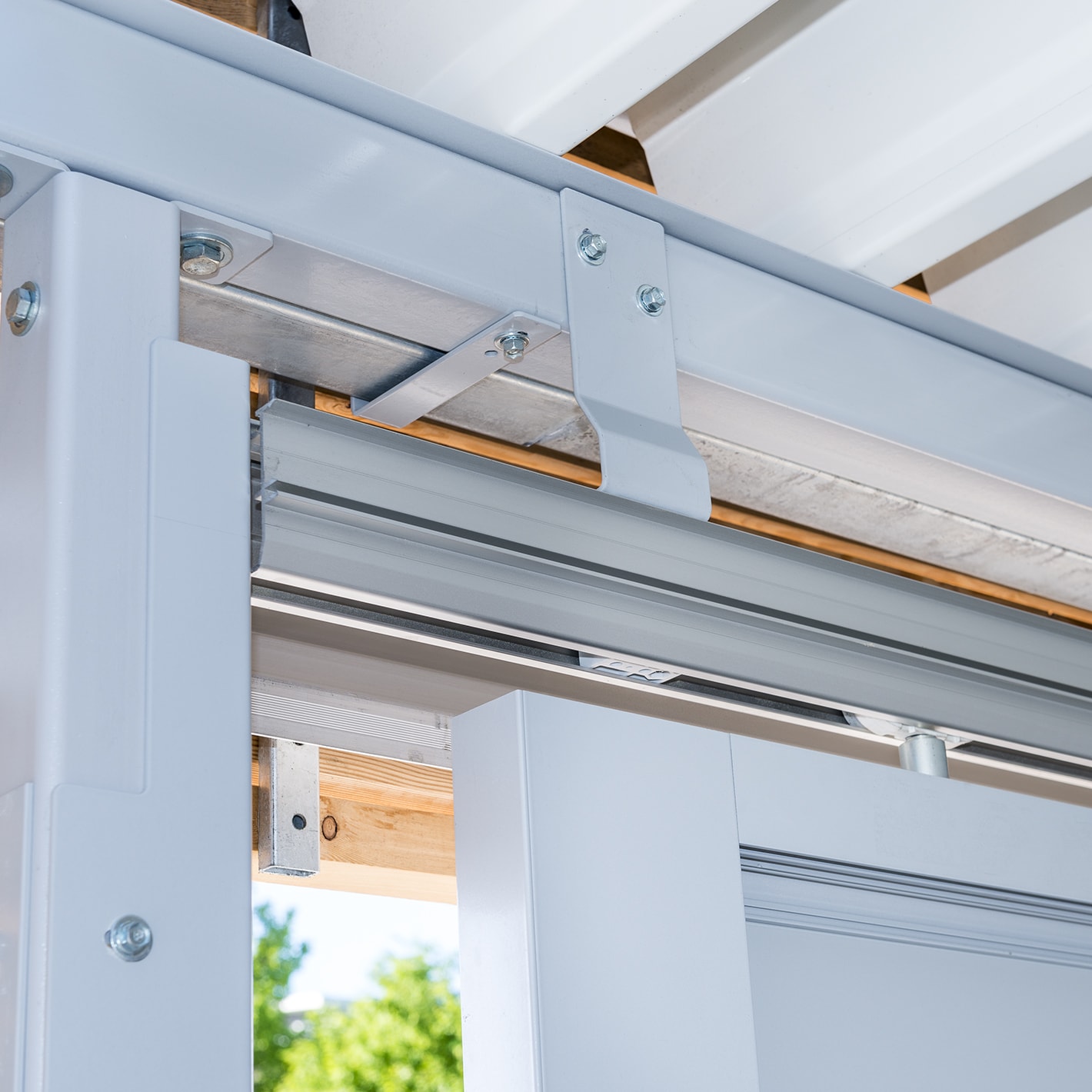 kaueferle_web_einhausungen_schiebetür-min